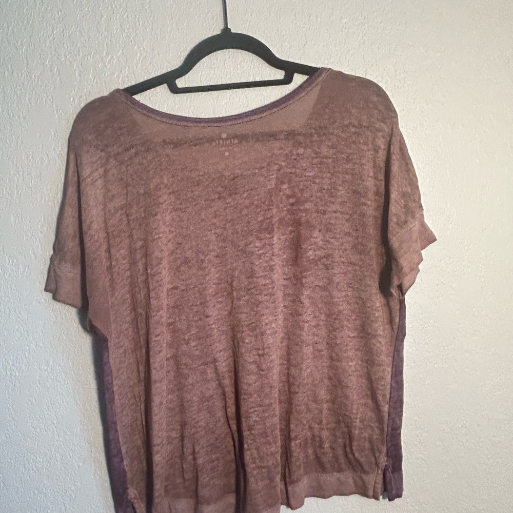 ATHLETA Acid Wash Shades of Purple flowy shirt ๐ Size Medium - Picture 3 of 4